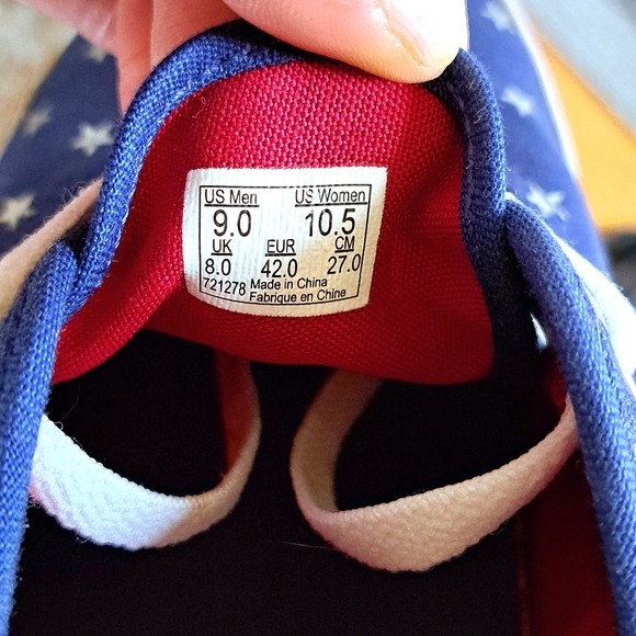 Vans Navy Blue & Red - Picture 3 of 6